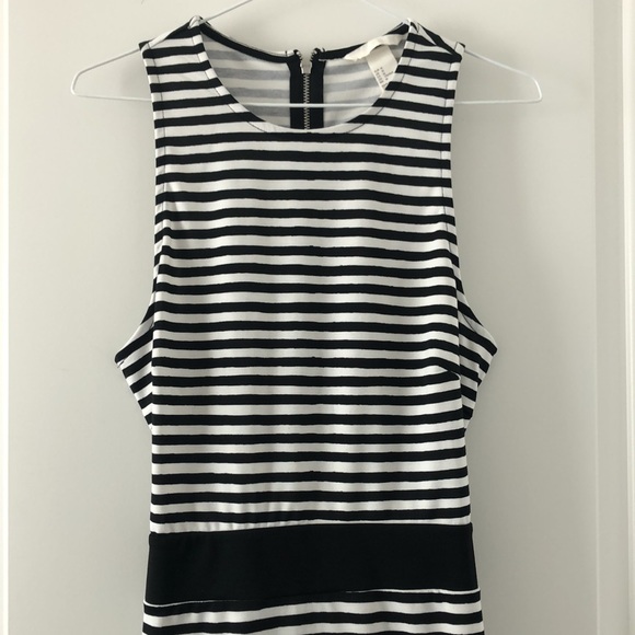 H&M Sleeveless Striped Dress - Picture 2 of 7